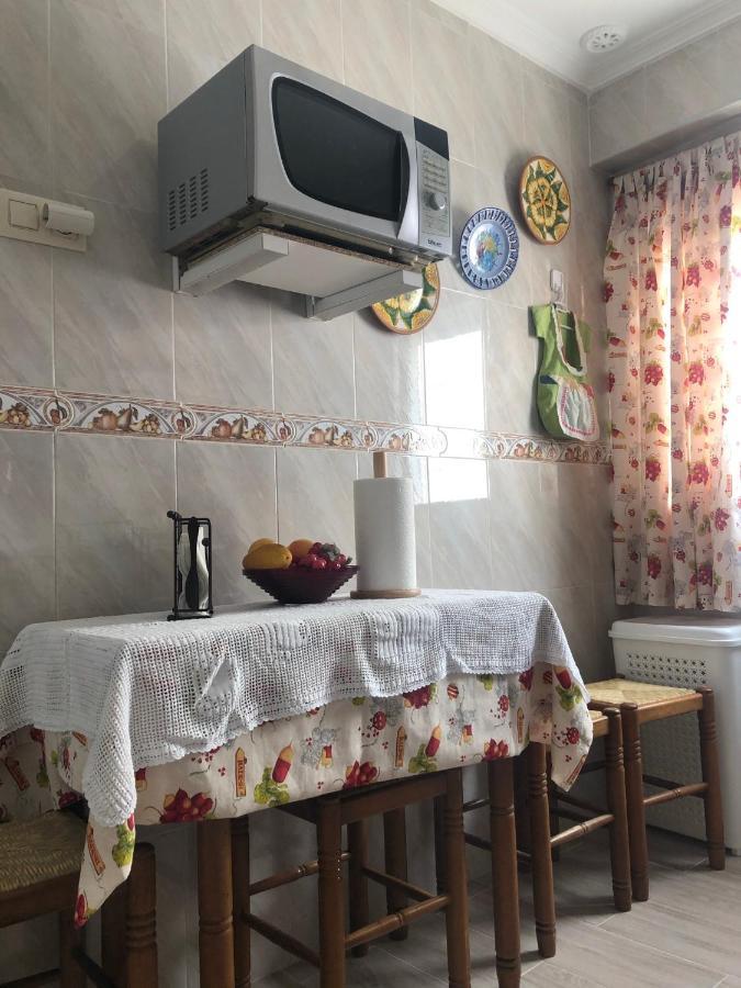 Apartamento Vacacional En El Centro De Tarifa Bagian luar foto